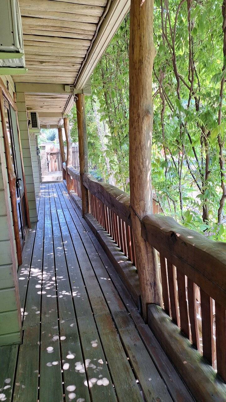 Фотографии номера Четырехместный номер в Гостевом доме Мама Джан Архипо-Осиповка