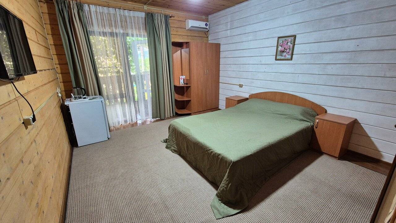 Фотографии номера Двухместный номер с 1 кроватью в Гостевом доме Мама Джан Архипо-Осиповка